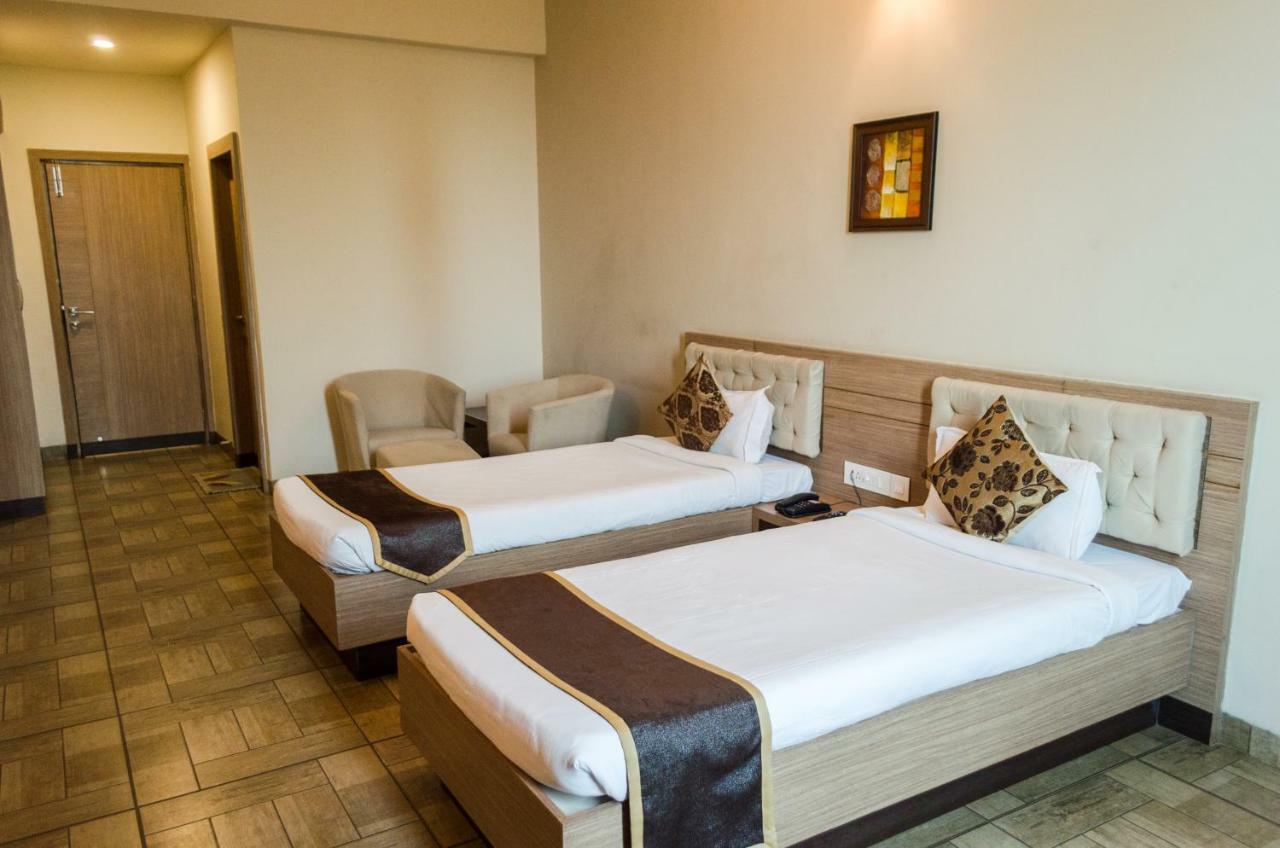 رانشي Hotel Genista Inn المظهر الخارجي الصورة